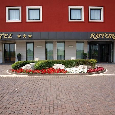 Hotel Ristorante Giada Grumolo delle Abbadesse Exterior photo