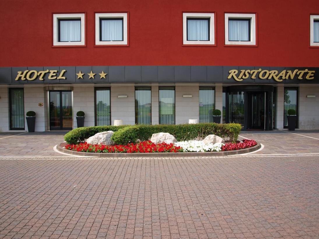 Hotel Ristorante Giada Grumolo delle Abbadesse Exterior photo